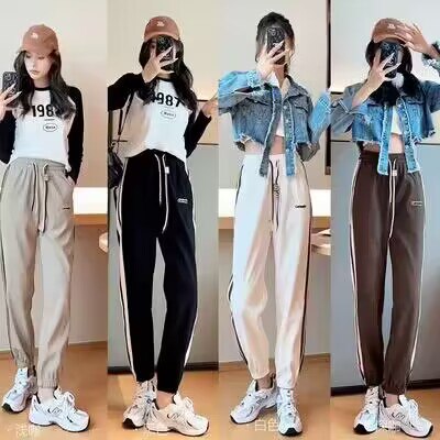 39.9亓 送运费险 欧棉绒撞色高腰束脚裤女)nomHWZtgz5V)/ CZ11//降温了哦，长裤来安排上！束脚裤 显瘦显身材显腿长日常休闲运动穿也合适