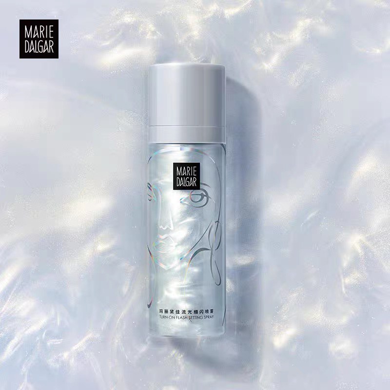 玛丽黛佳流光细闪定妆喷雾100ml39.00   