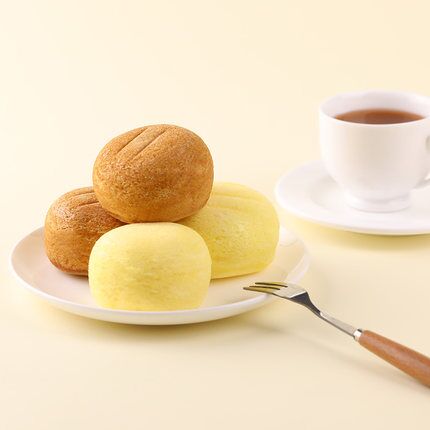 港荣 蒸蛋糕柠檬早餐小面包580g 原价29.9元，券后20.9元包邮 