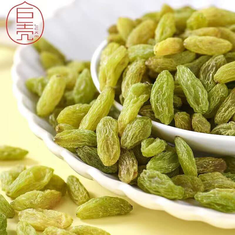 7.8亓【巨壳旗舰店】绿葡萄干大颗粒独立装500g)zD2bW71abt4)/ CZ11//冲❗好价 绿葡萄干吃起来熬粥放点，粥甜甜的超级香~日常当小零食吃也贼不错哇